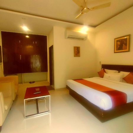 Ezzenza Mahayana Resort & Spa ริชิเคช ภายนอก รูปภาพ