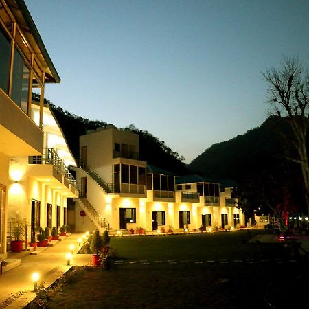 Ezzenza Mahayana Resort & Spa ริชิเคช ภายนอก รูปภาพ